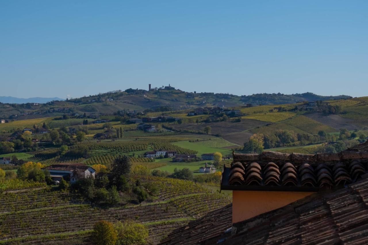 Alla Torre - Nel Cuore Del Borgo Storico Кастаньоле-Ланце Экстерьер фото